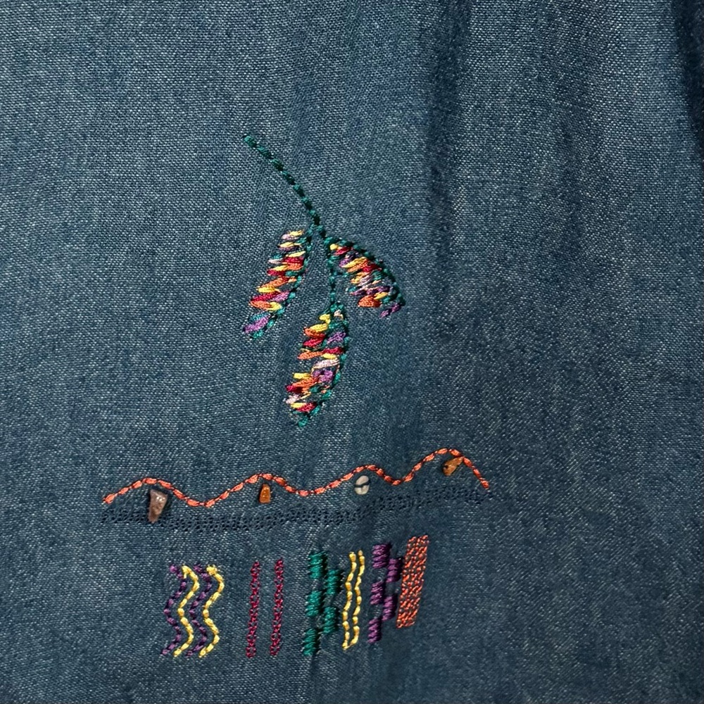🔴 Koret City Blues Vintage 90s Embroidered Beaded Denim Shirt Art to Wear Large - Picture 4 of 10